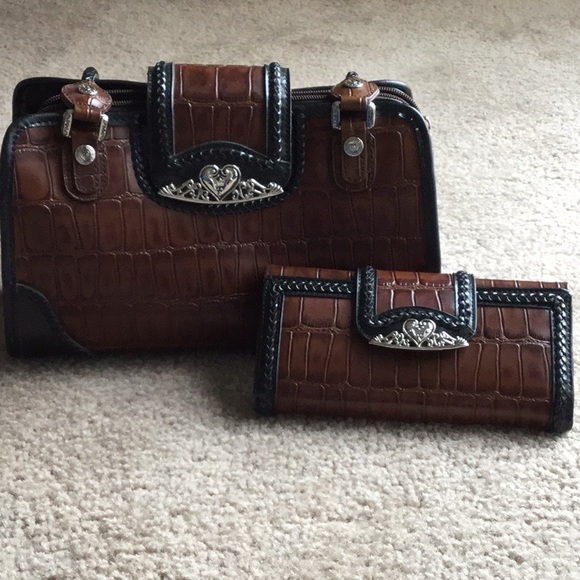 M.C. Handbags - ❤️Make Me An Offer! M.C. Bag & Wallet Set